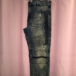 Men’s distressed & embellished skinny jeans